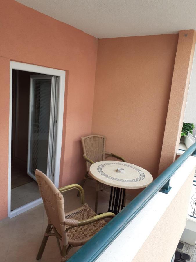 Apartmani Patrick Baška Voda Extérieur photo